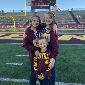 Meet your Posher, Jennifer